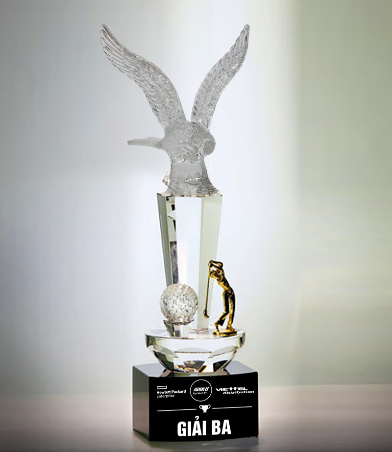 Cúp thể thao thủ công tinh xảo