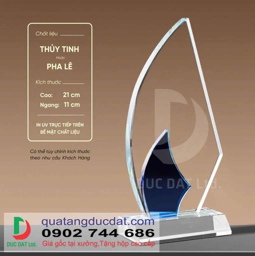 Kỷ Niệm Chương Thủy Tinh 056 – Tối Giản Thanh Lịch, Vinh Danh Trọn Vẹn